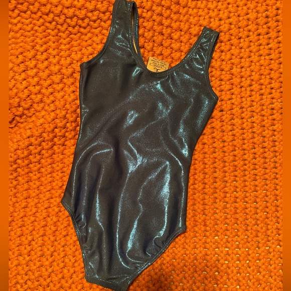 Danskin Dance Leotard. - Picture 2 of 3